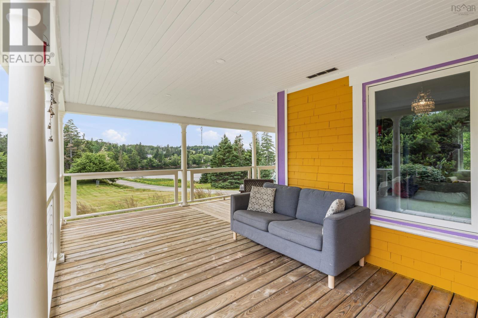 1127 Feltzen South Road Property Photo 42