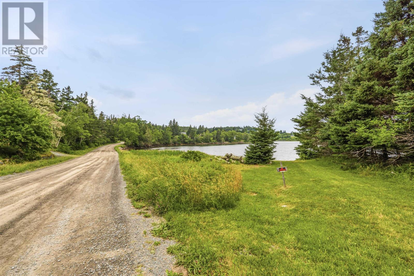 1127 Feltzen South Road Property Photo 47