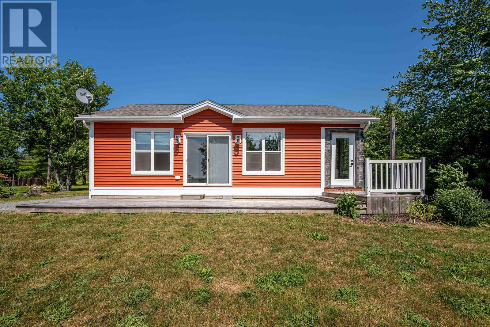 60 Long Lake Road Property Photo 3