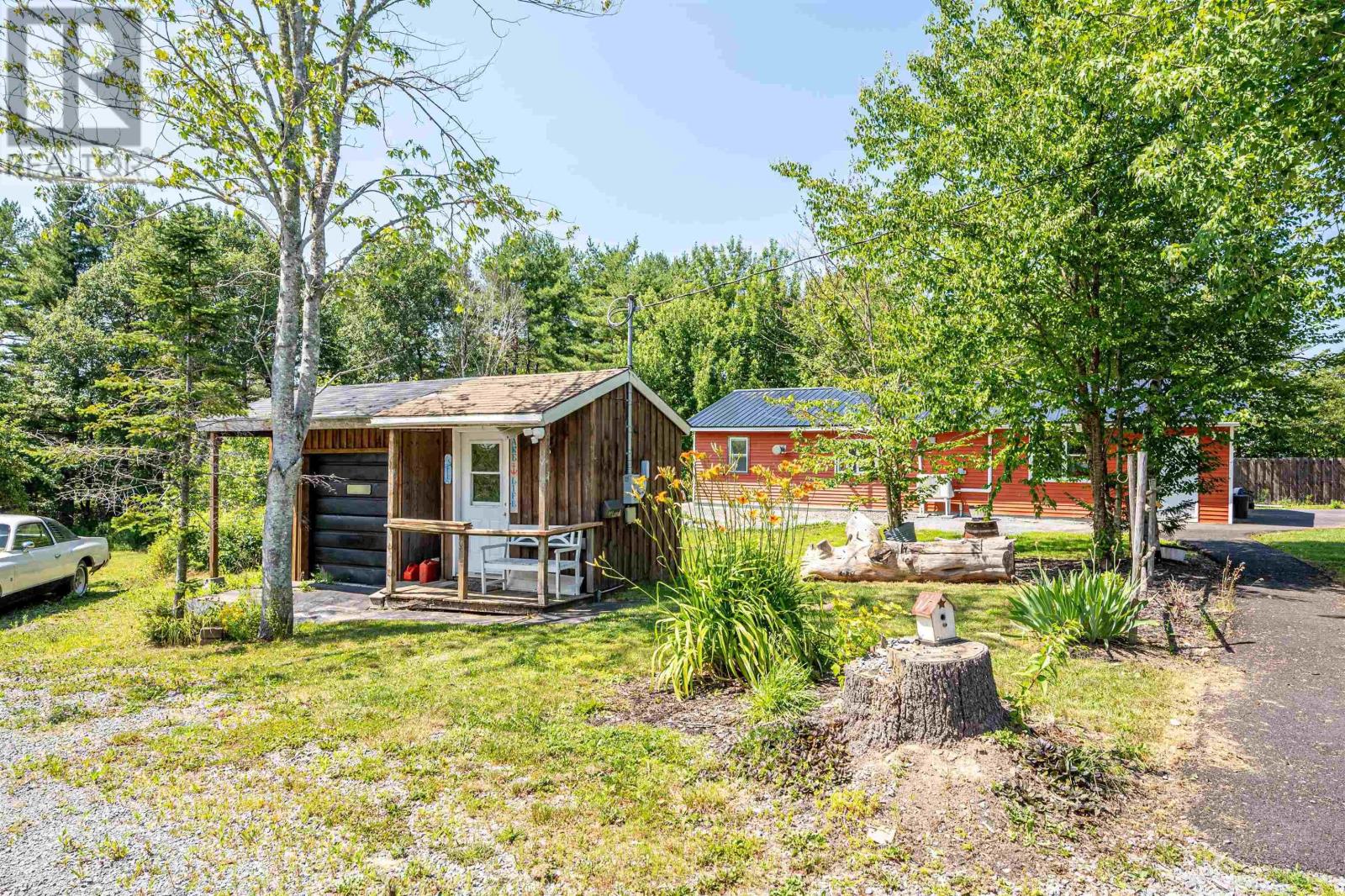 60 Long Lake Road Property Photo 9