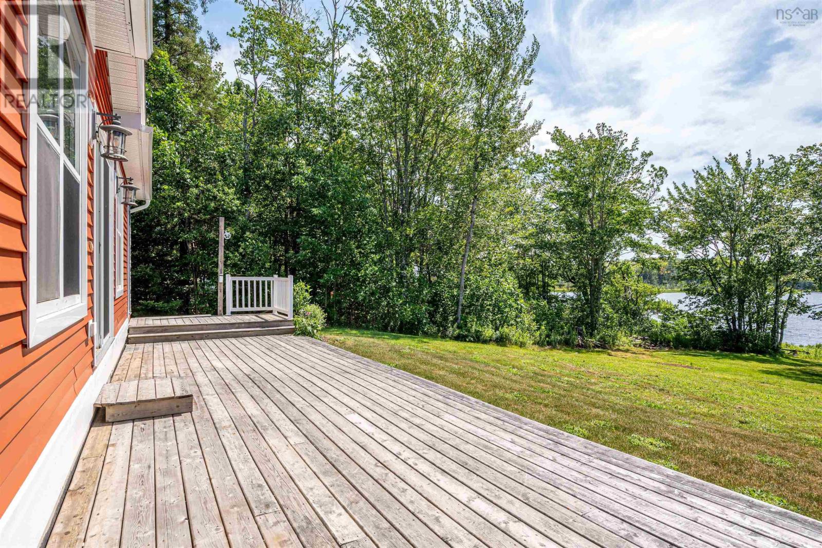 60 Long Lake Road Property Photo 25