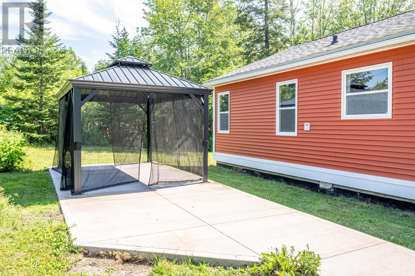 60 Long Lake Road Property Photo 28