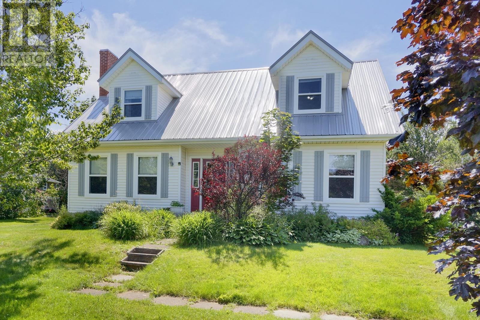 14 St. Catherines Avenue
