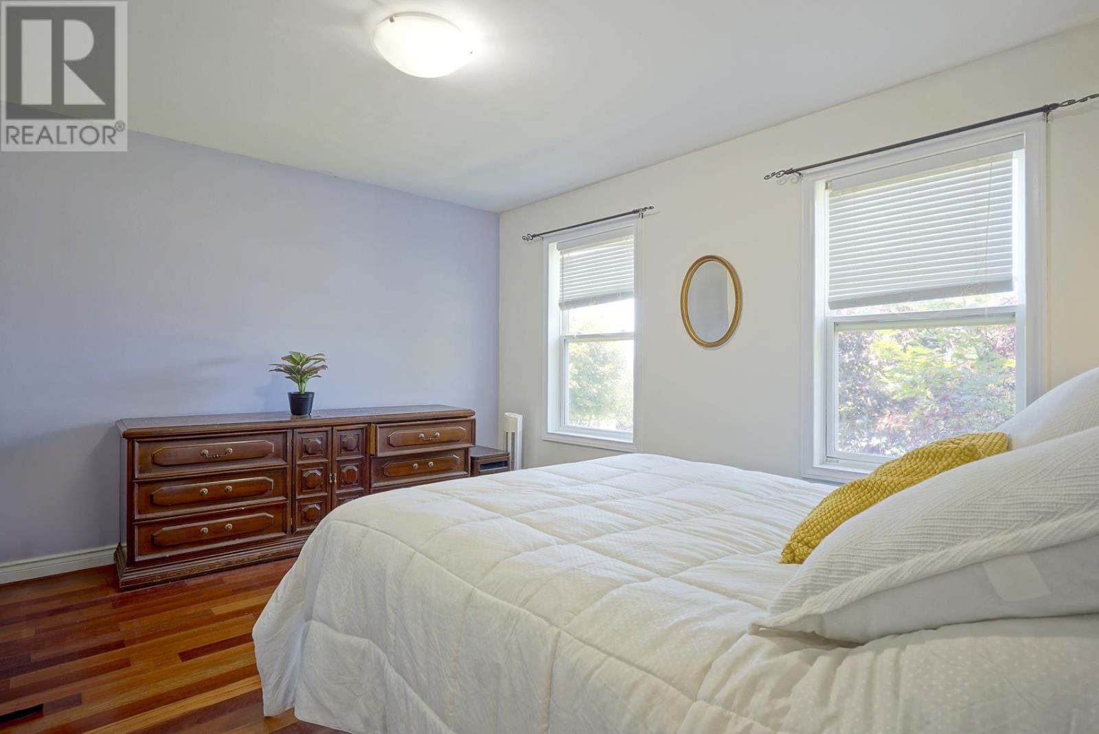 14 St. Catherines Avenue Property Photo 15