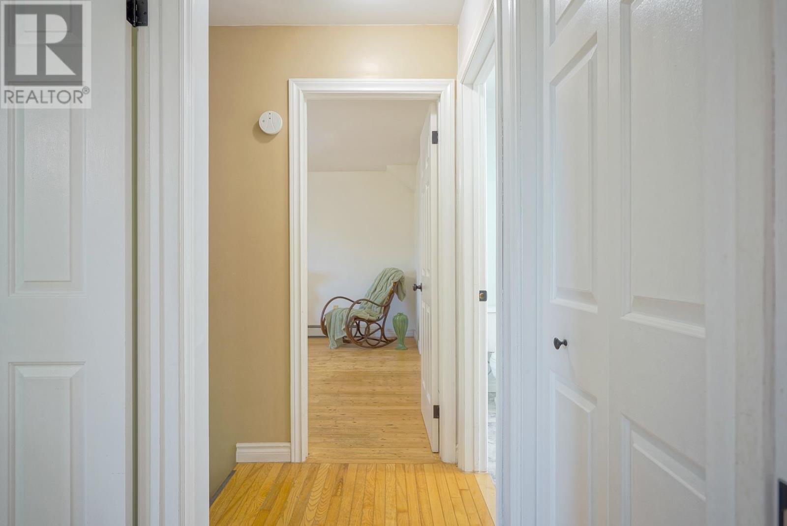 14 St. Catherines Avenue Property Photo 16