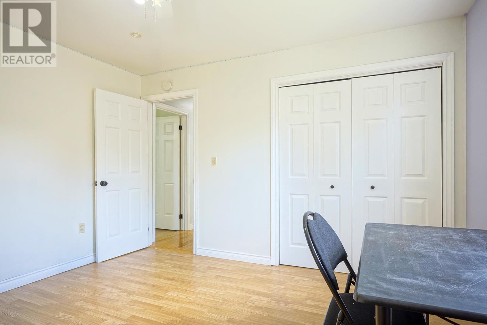 14 St. Catherines Avenue Property Photo 24