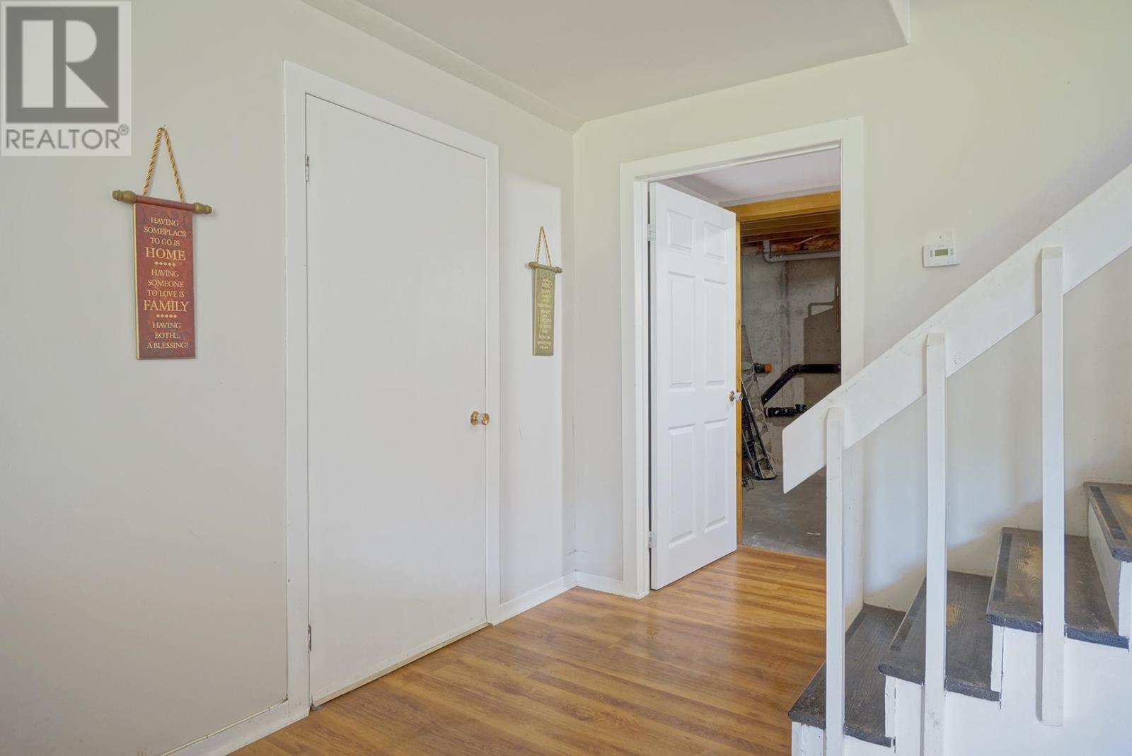 14 St. Catherines Avenue Property Photo 27