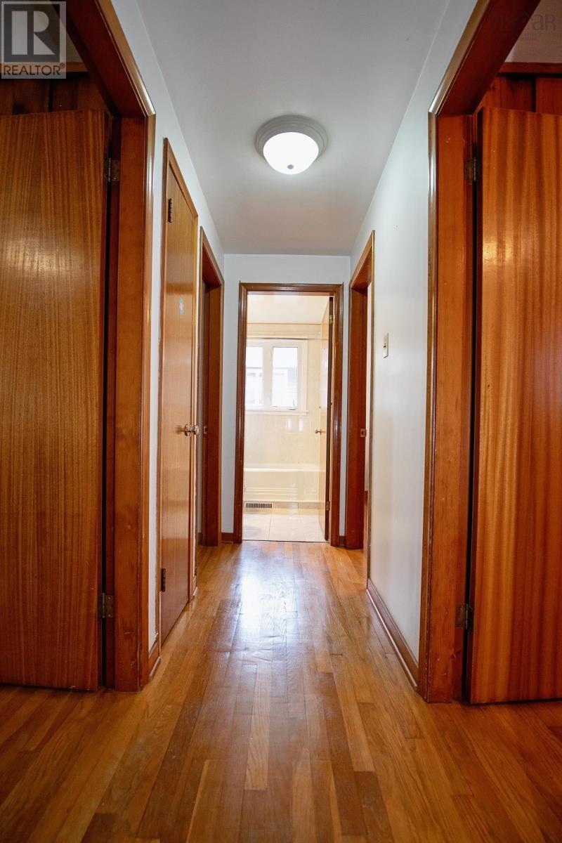 8 Allison Avenue Property Photo 36