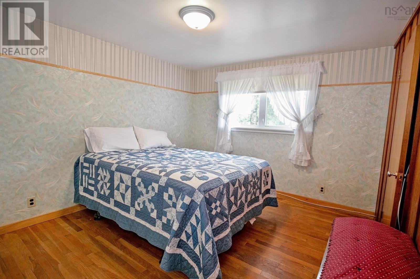 8 Allison Avenue Property Photo 37
