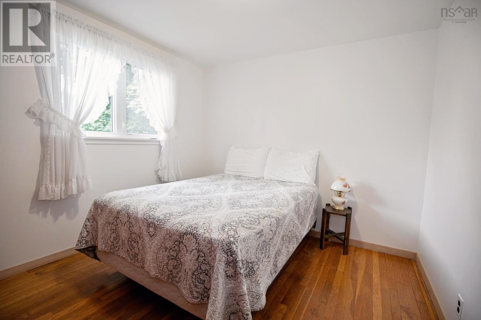 8 Allison Avenue Property Photo 43