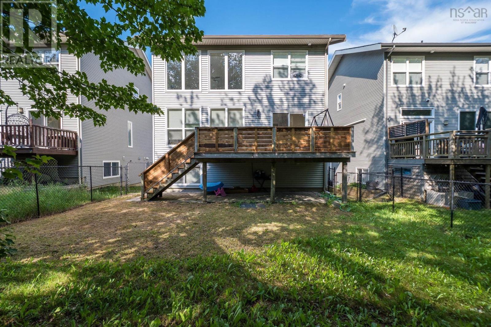 51 Capstone Crescent Property Photo 49