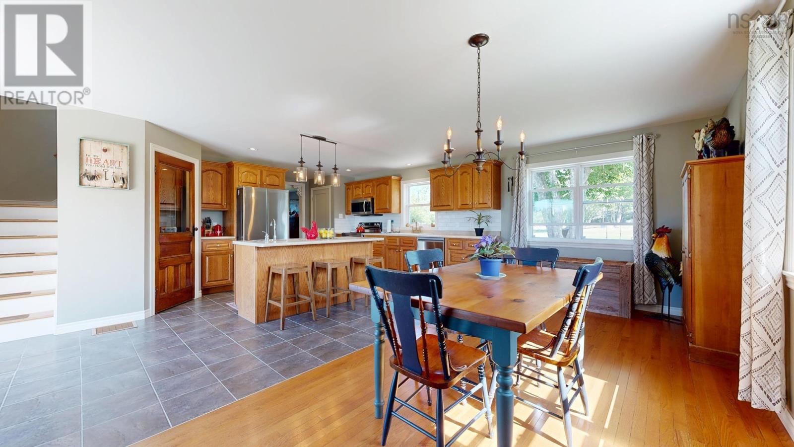 718 Small Gains Road Property Photo 14