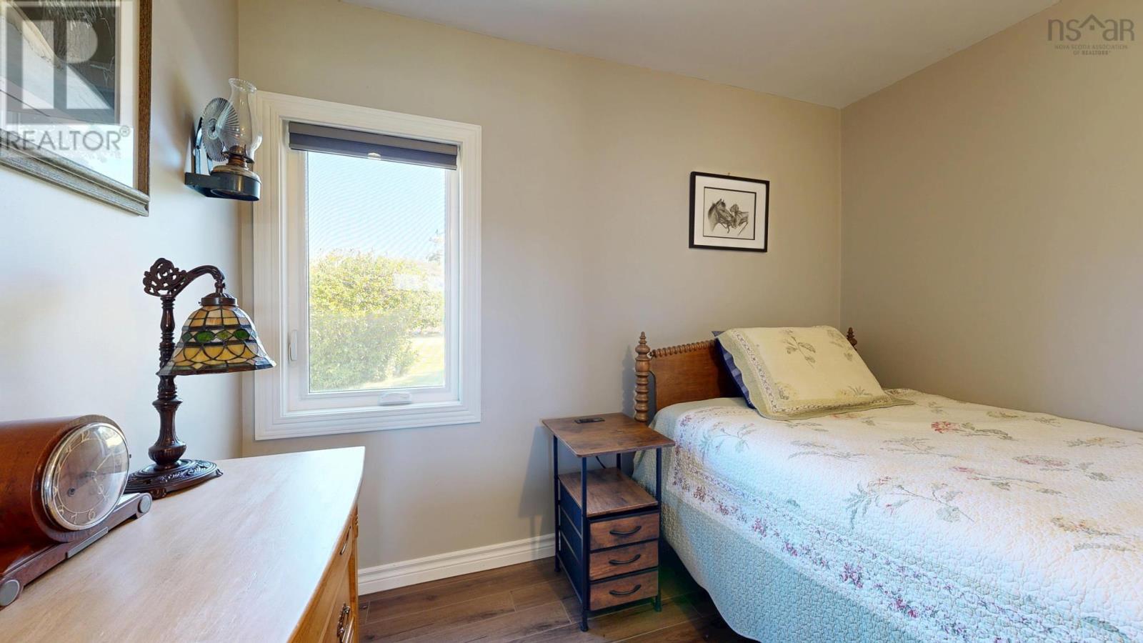 718 Small Gains Road Property Photo 19
