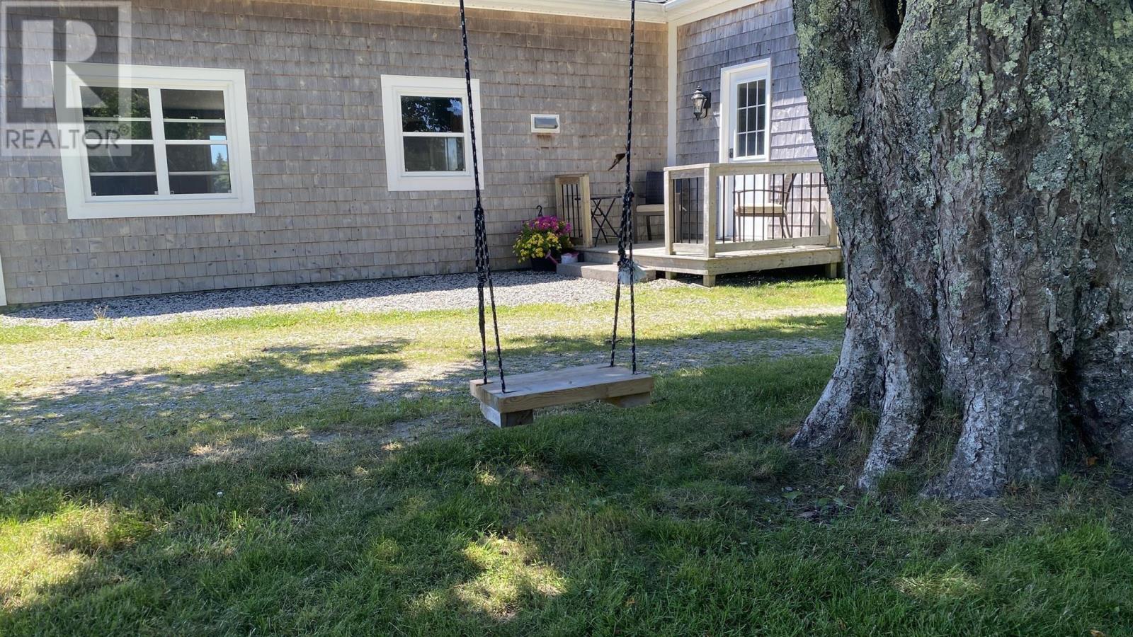 718 Small Gains Road Property Photo 27