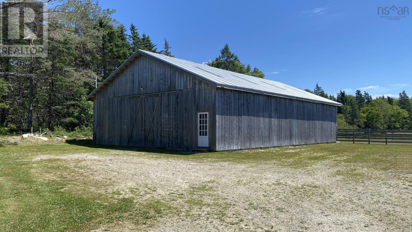 718 Small Gains Road Property Photo 33