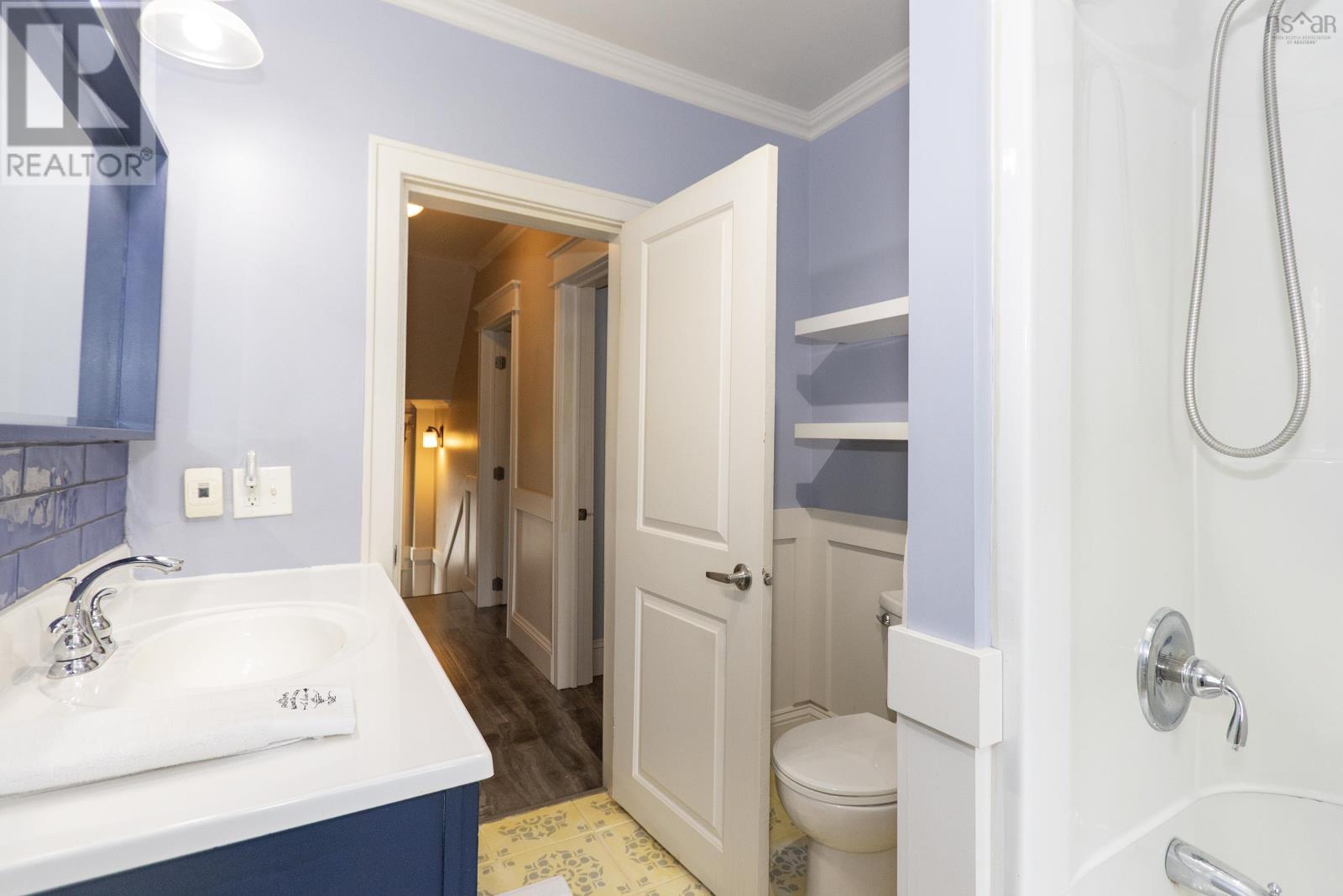 20 Regent Street Property Photo 28