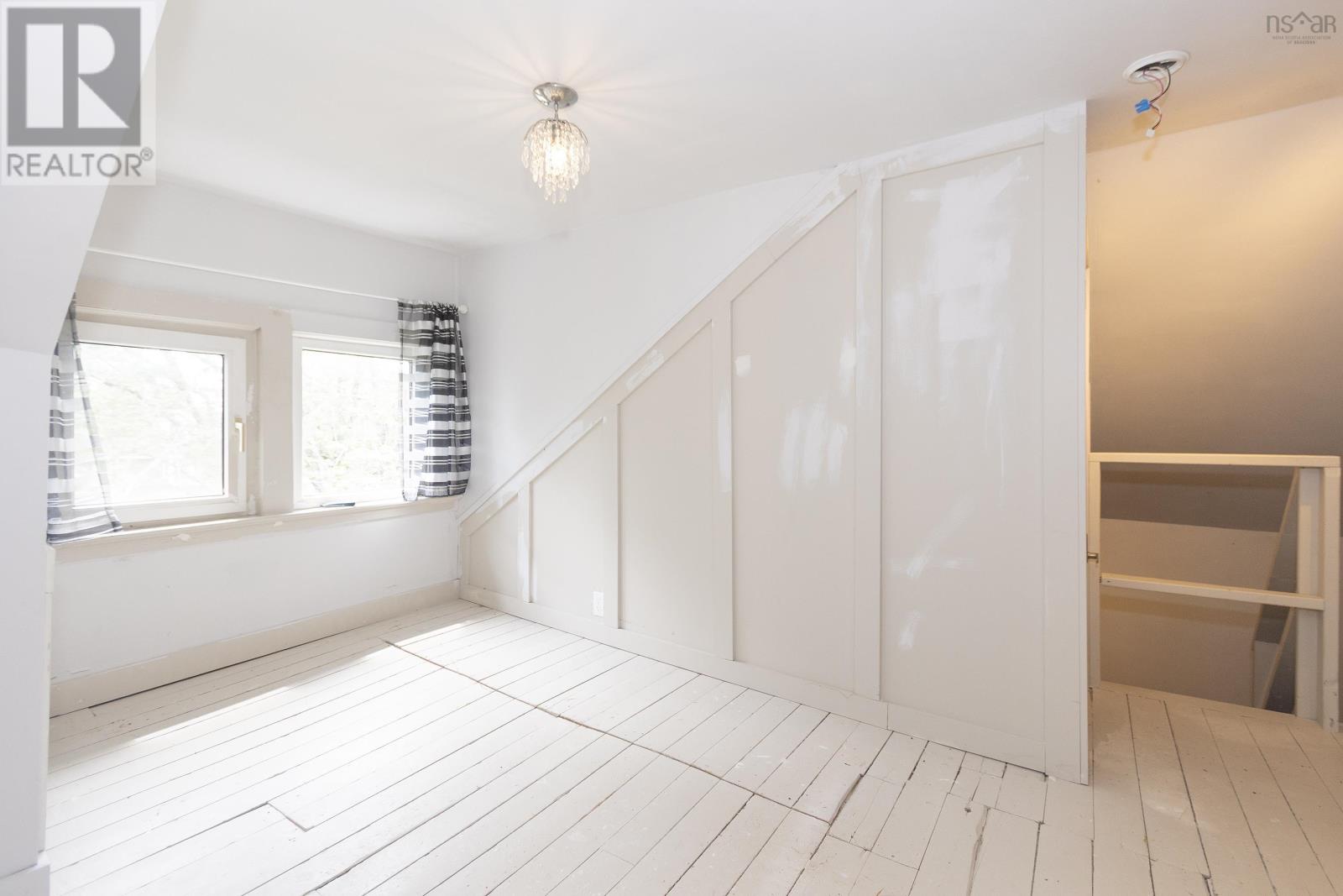 20 Regent Street Property Photo 36