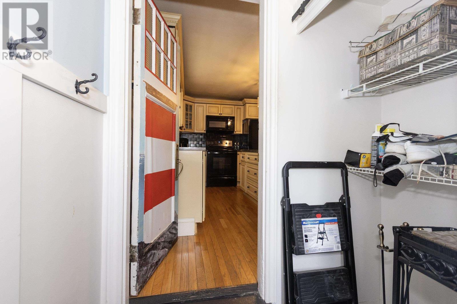 20 Regent Street Property Photo 39