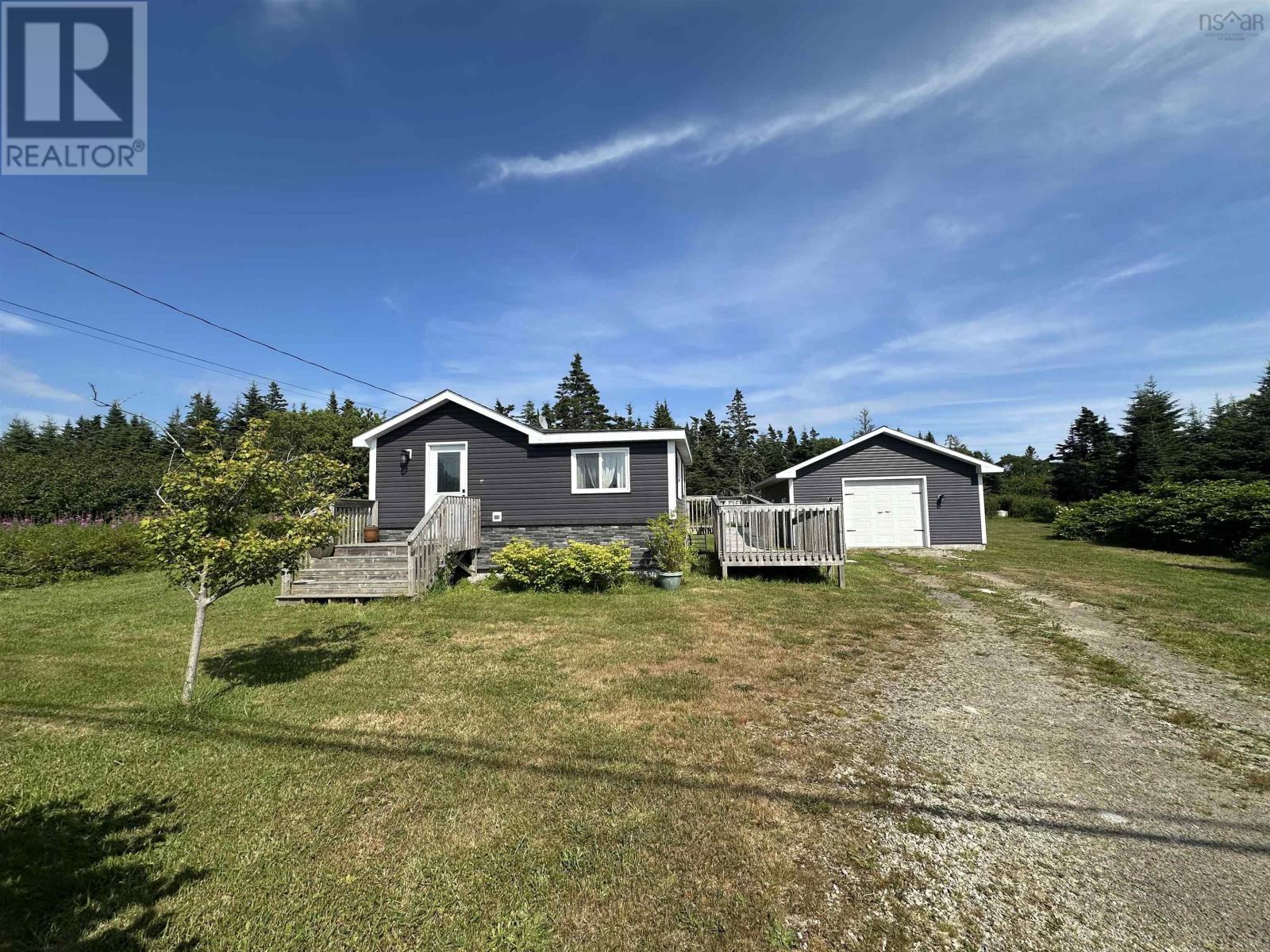 1789 Comeaus Hill Road Property Photo 2