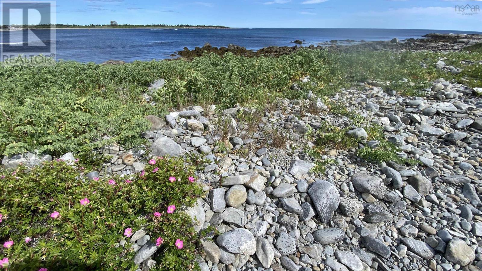 Oceanfront At Eagle Point Road Property Photo 3