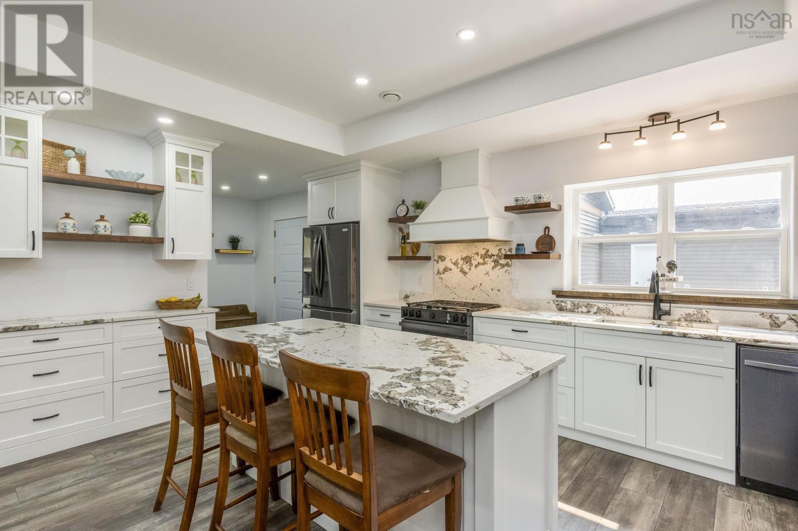 6718 1 Highway Property Photo 7