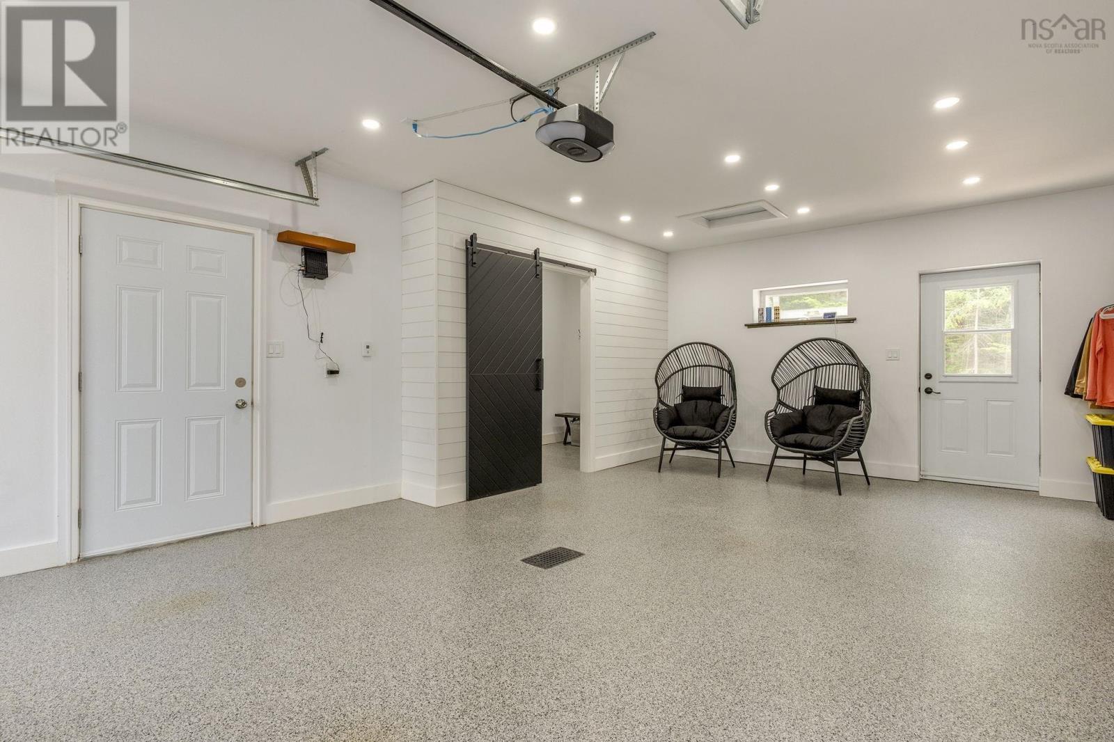 6718 1 Highway Property Photo 38