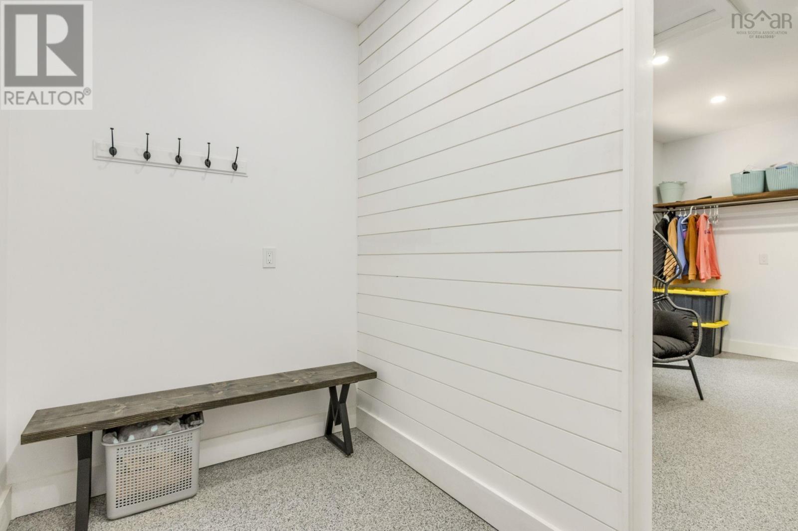 6718 1 Highway Property Photo 40