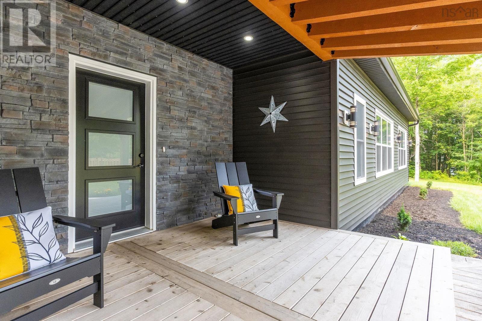 6718 1 Highway Property Photo 43