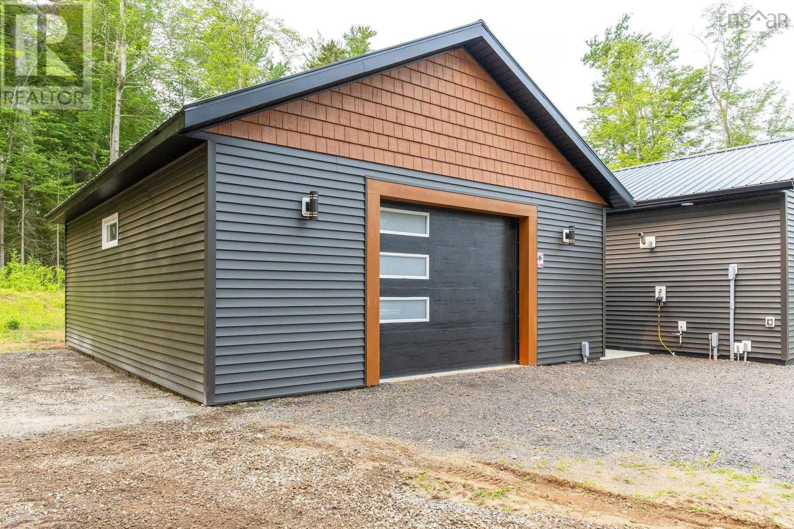 6718 1 Highway Property Photo 47