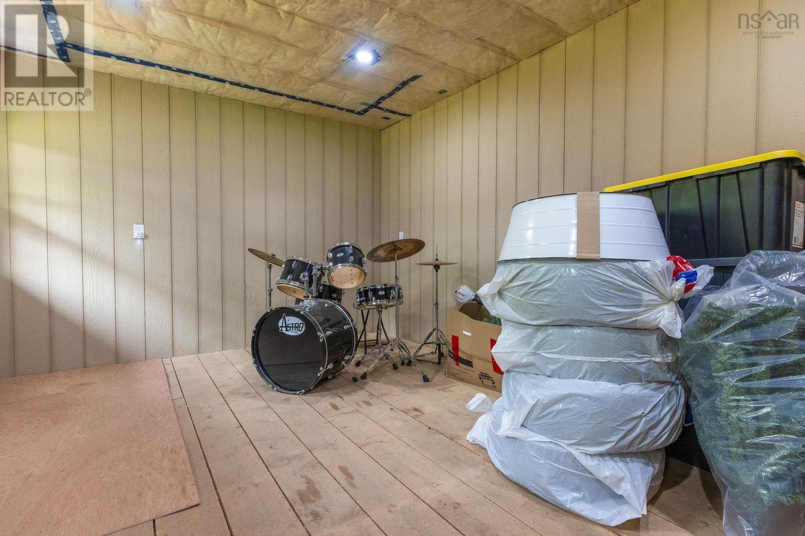 6718 1 Highway Property Photo 49