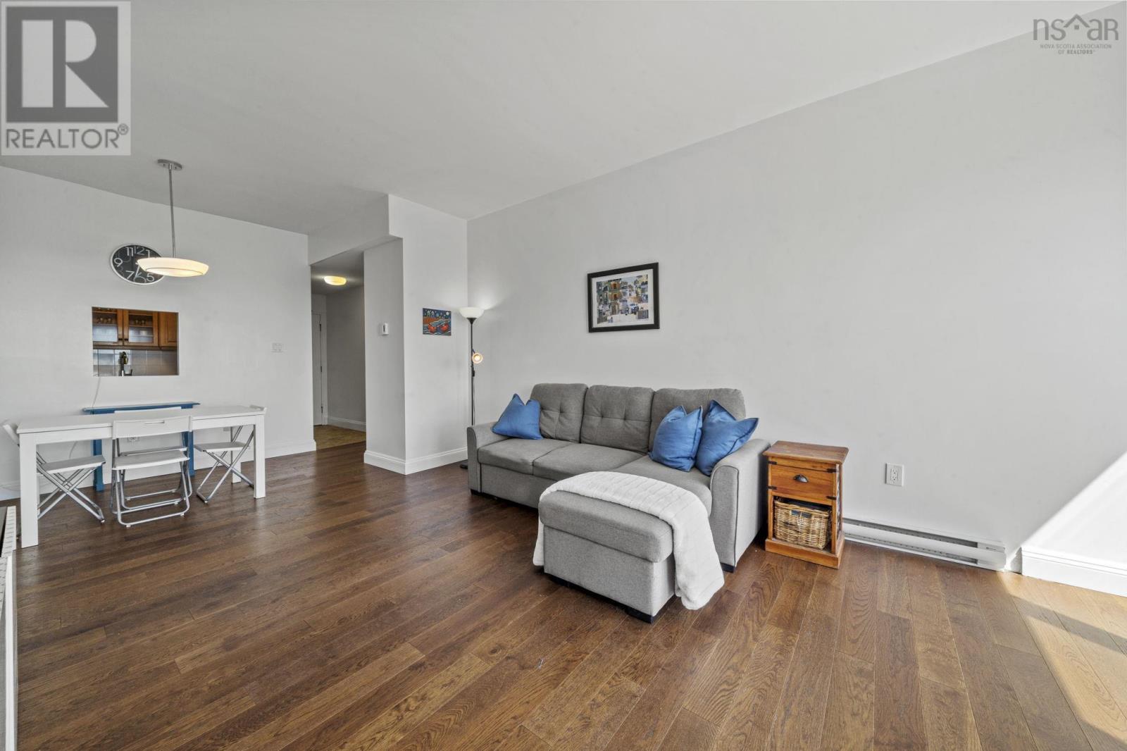 Ph6 5572 North Ridge Road Property Photo 20