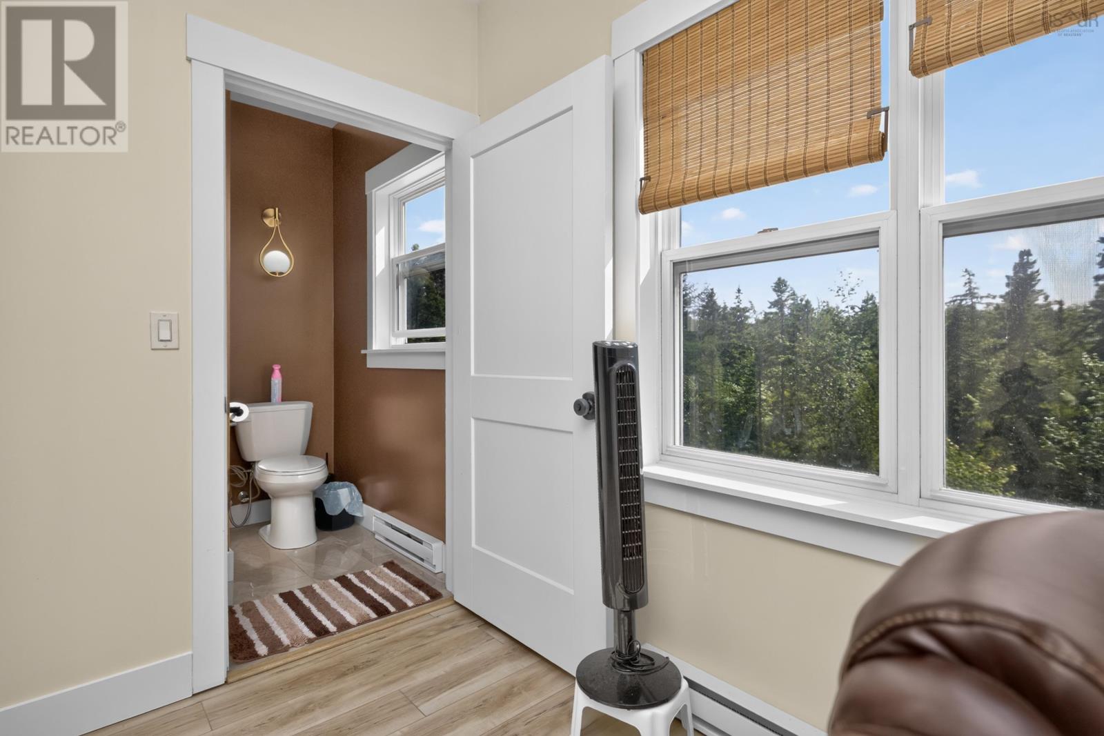 819 Bissett Road Property Photo 22