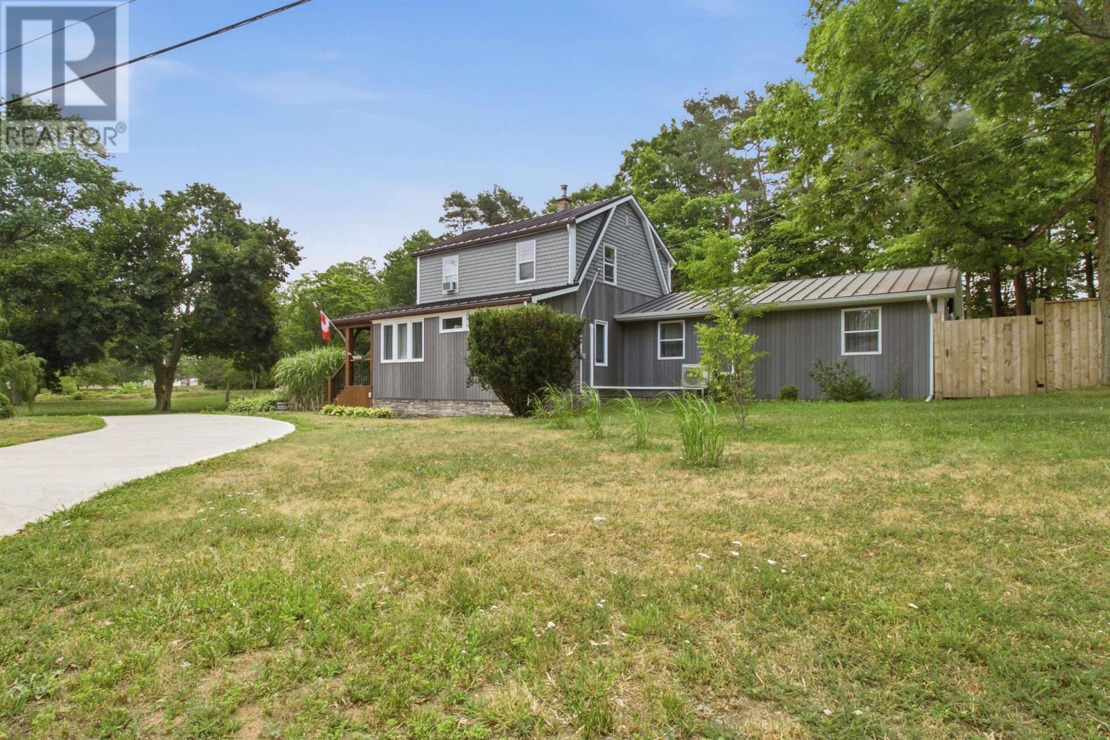 1207 Belcher Street Property Photo 27
