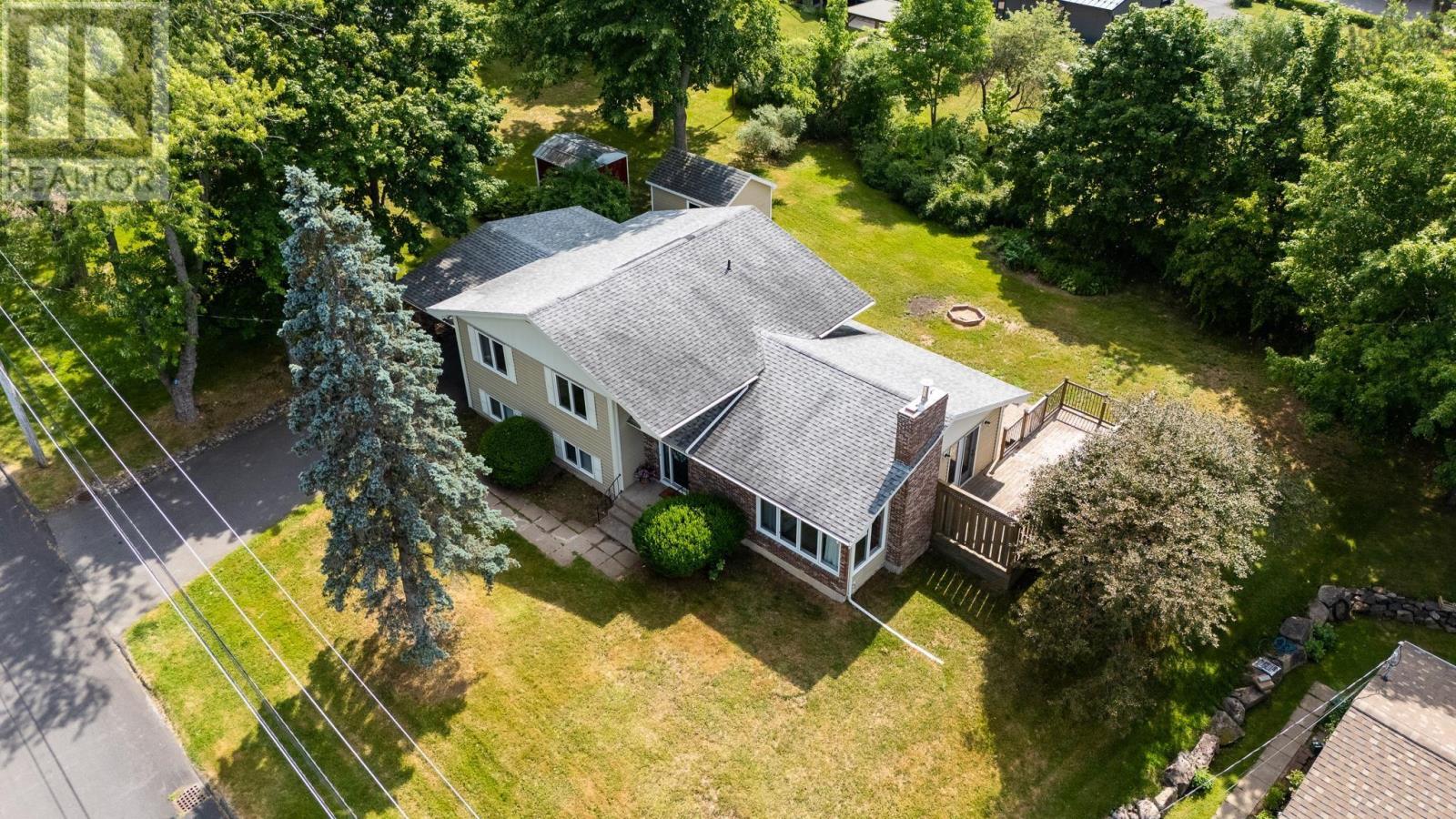 20 Grandview Drive Property Photo 4