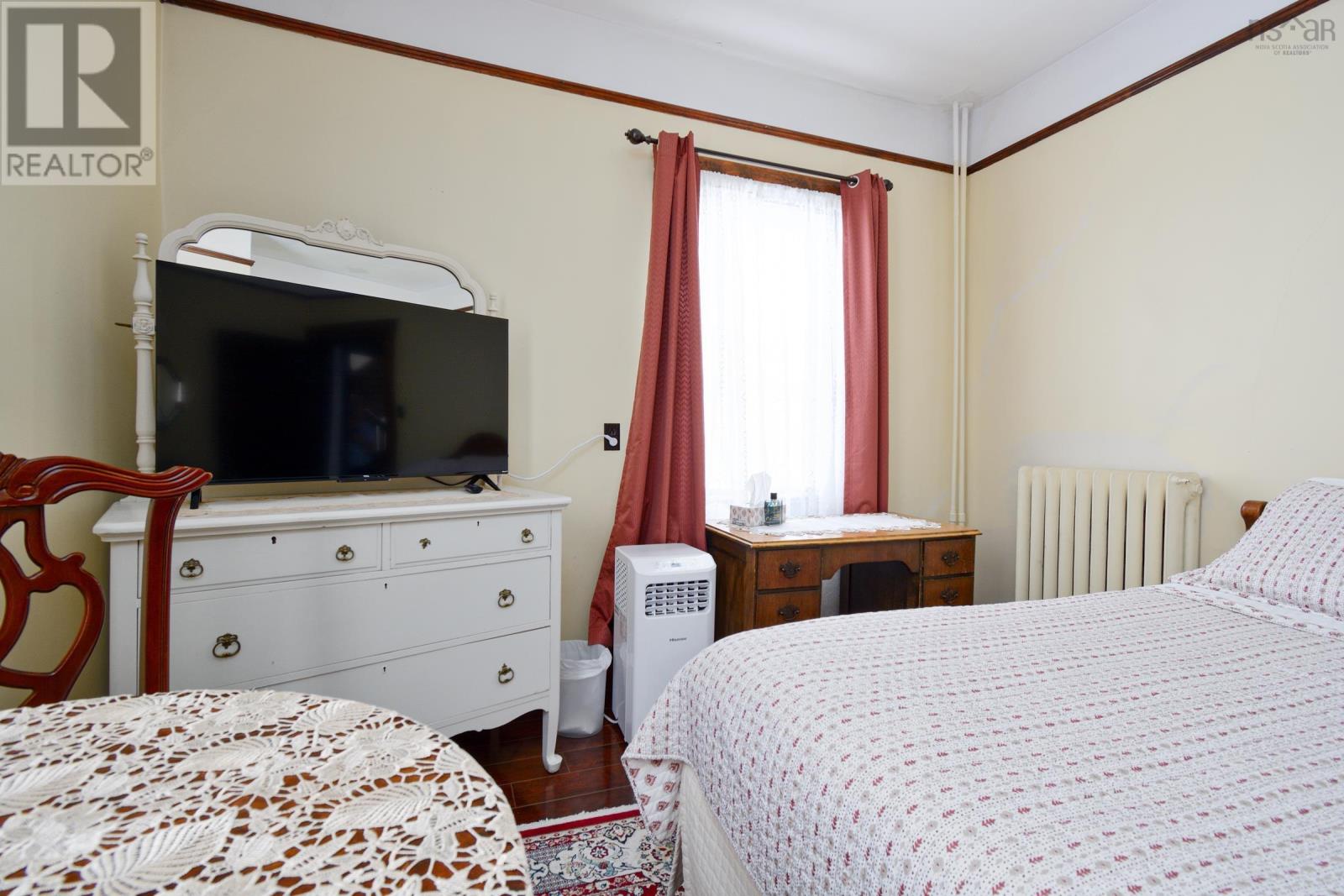 345 Esplanade Street Property Photo 26