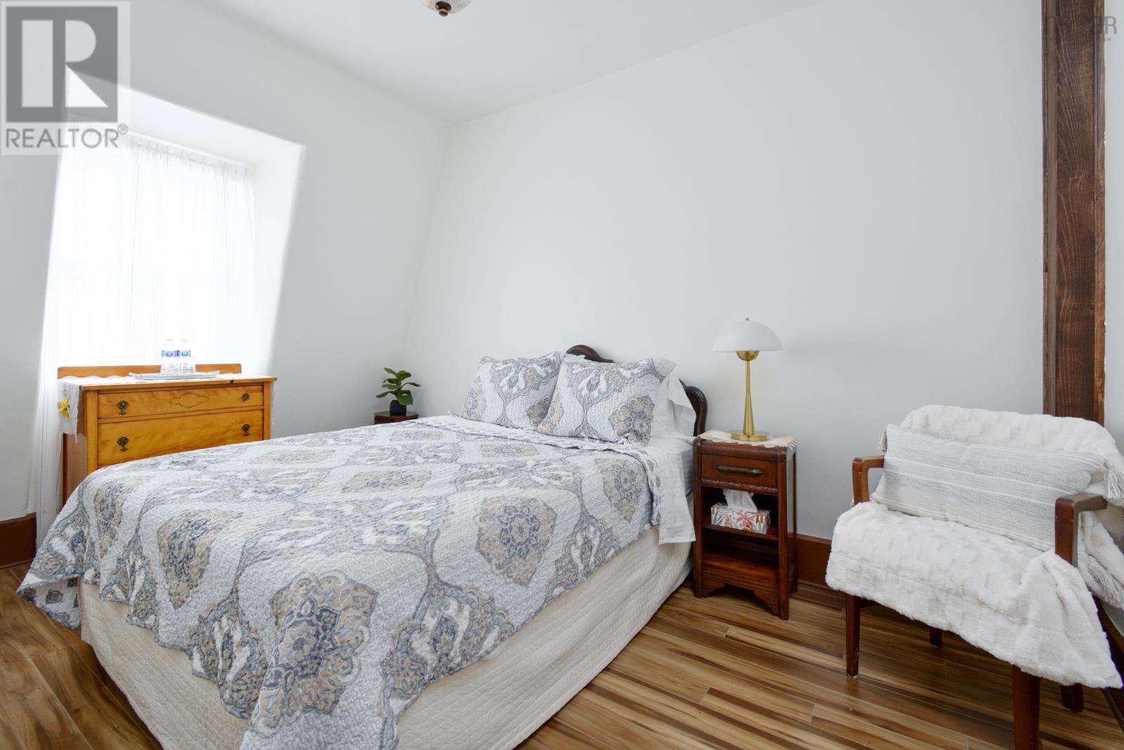 345 Esplanade Street Property Photo 38
