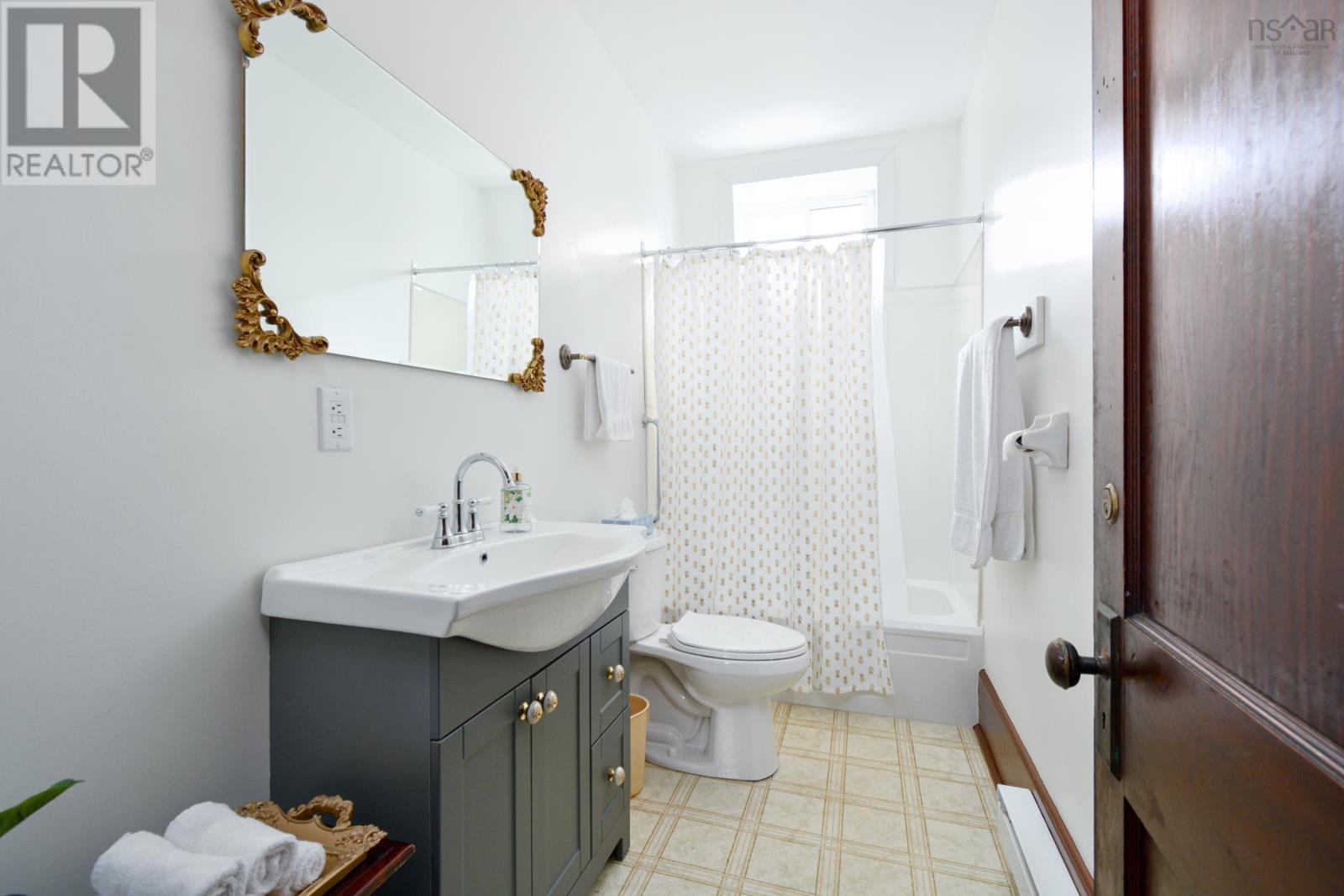 345 Esplanade Street Property Photo 42