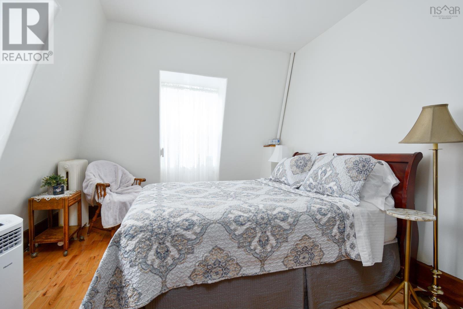 345 Esplanade Street Property Photo 44