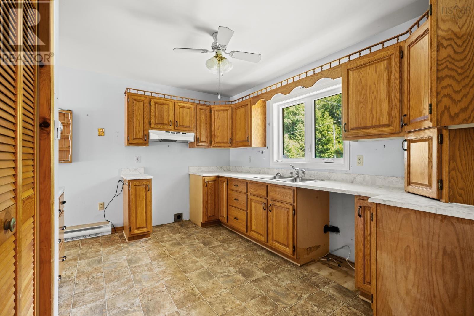 114 Joyce Court Property Photo 18