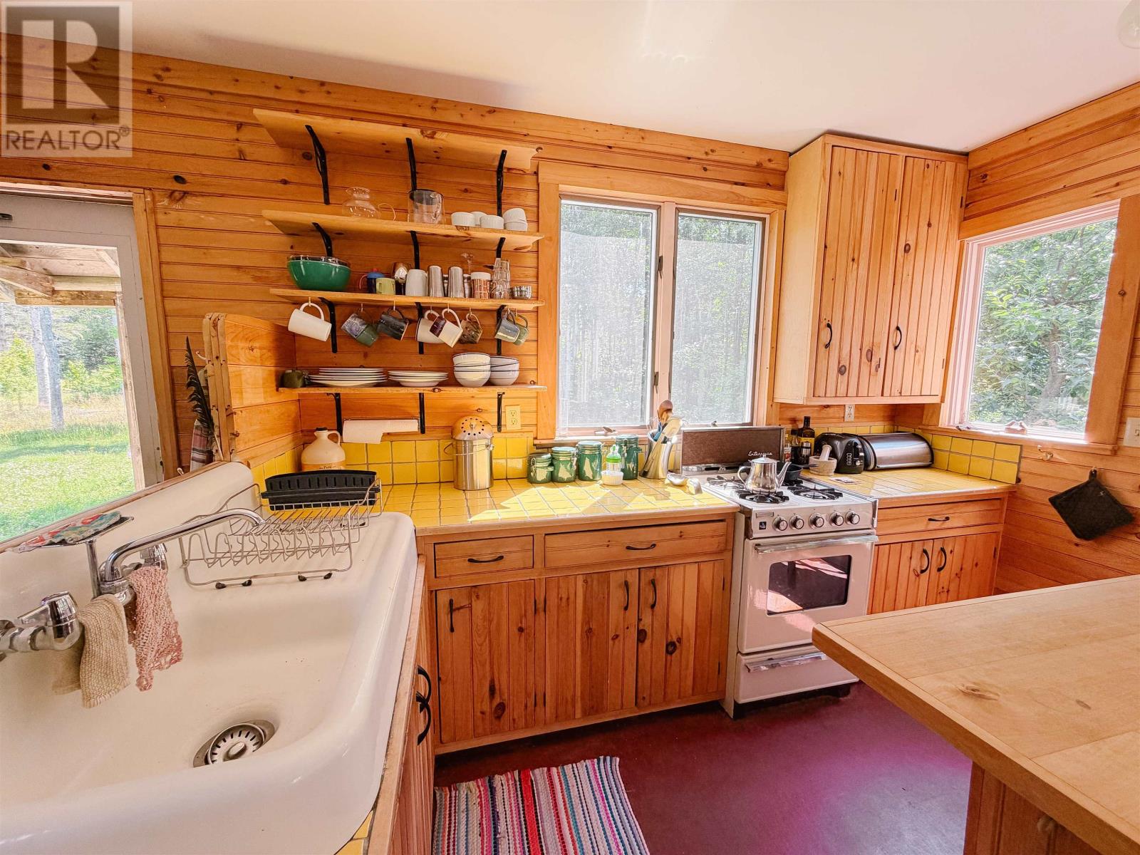 63 Johnstons Road Property Photo 4