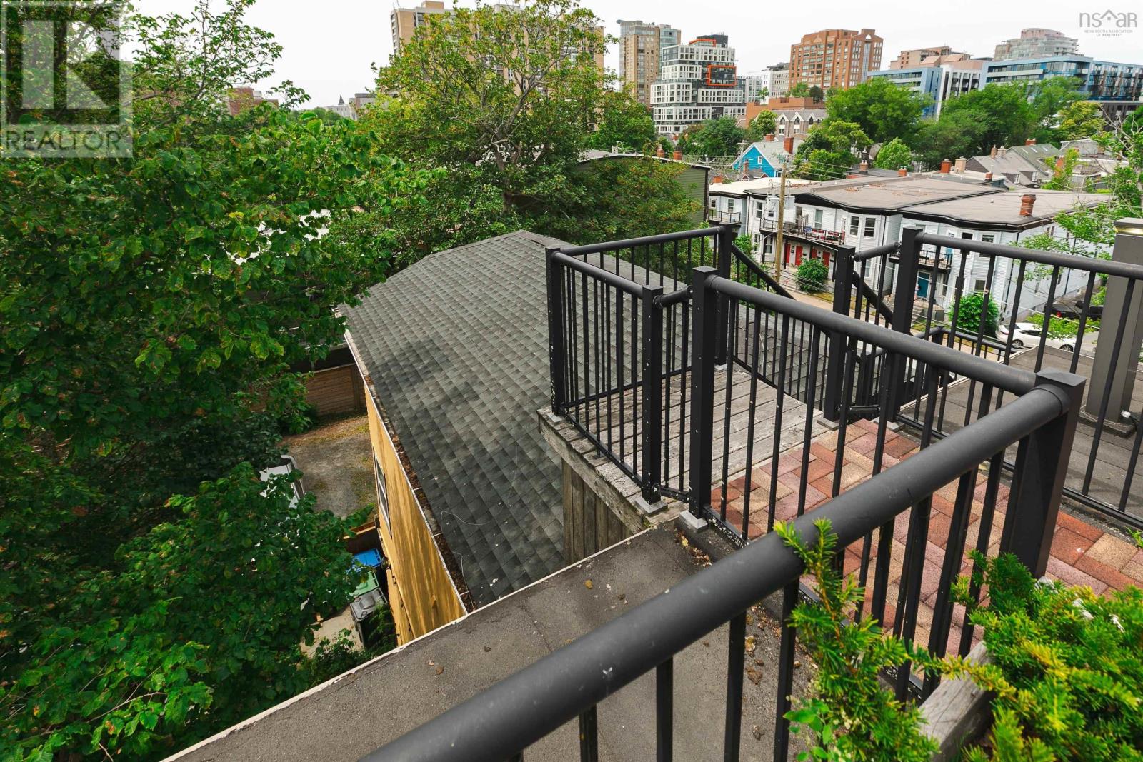1278 Queen Street Property Photo 46
