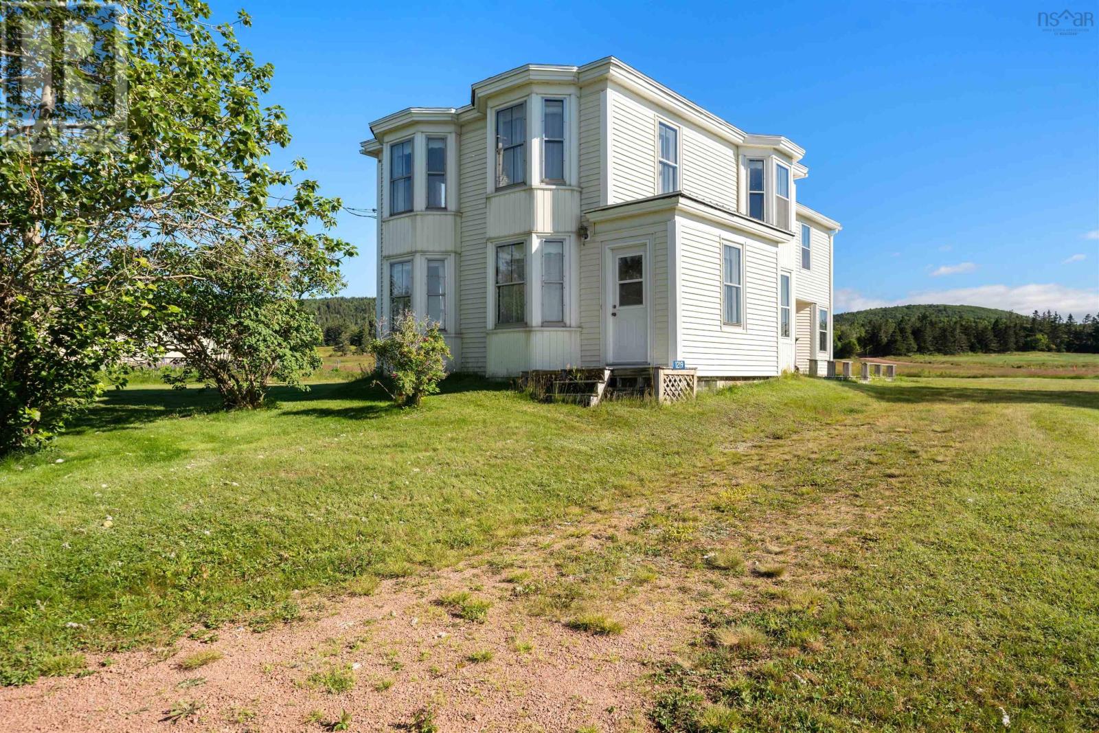 1219 West Advocate Road Property Photo 2