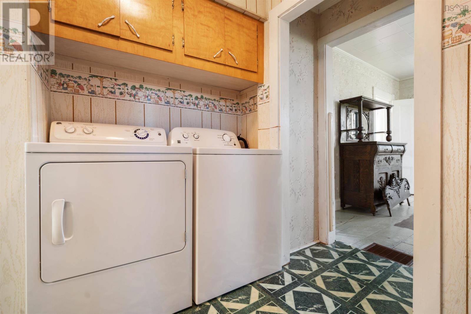 1219 West Advocate Road Property Photo 15