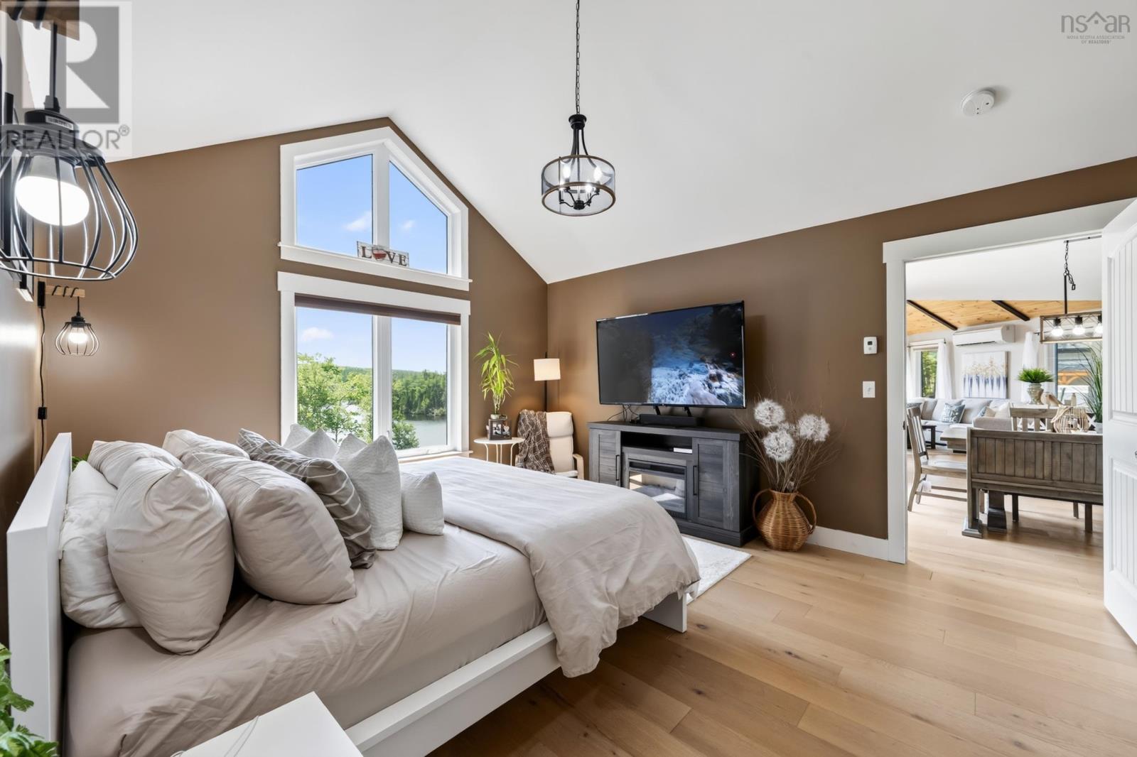 188 Sheiling Drive Property Photo 24