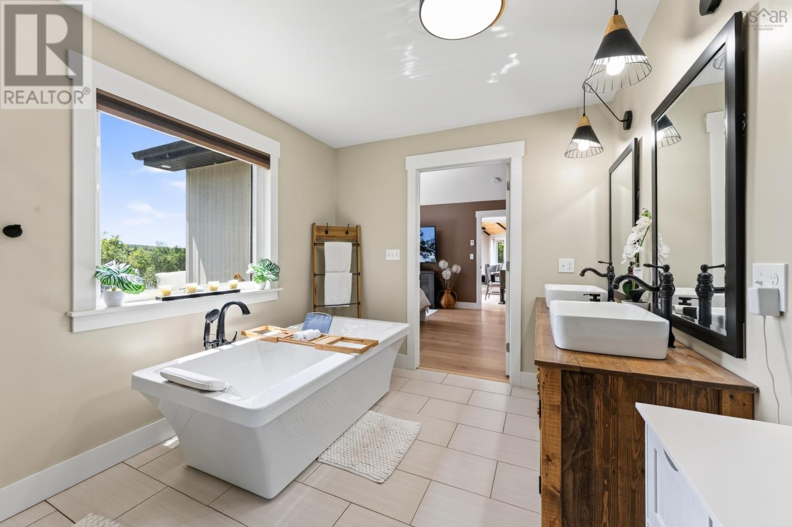 188 Sheiling Drive Property Photo 25