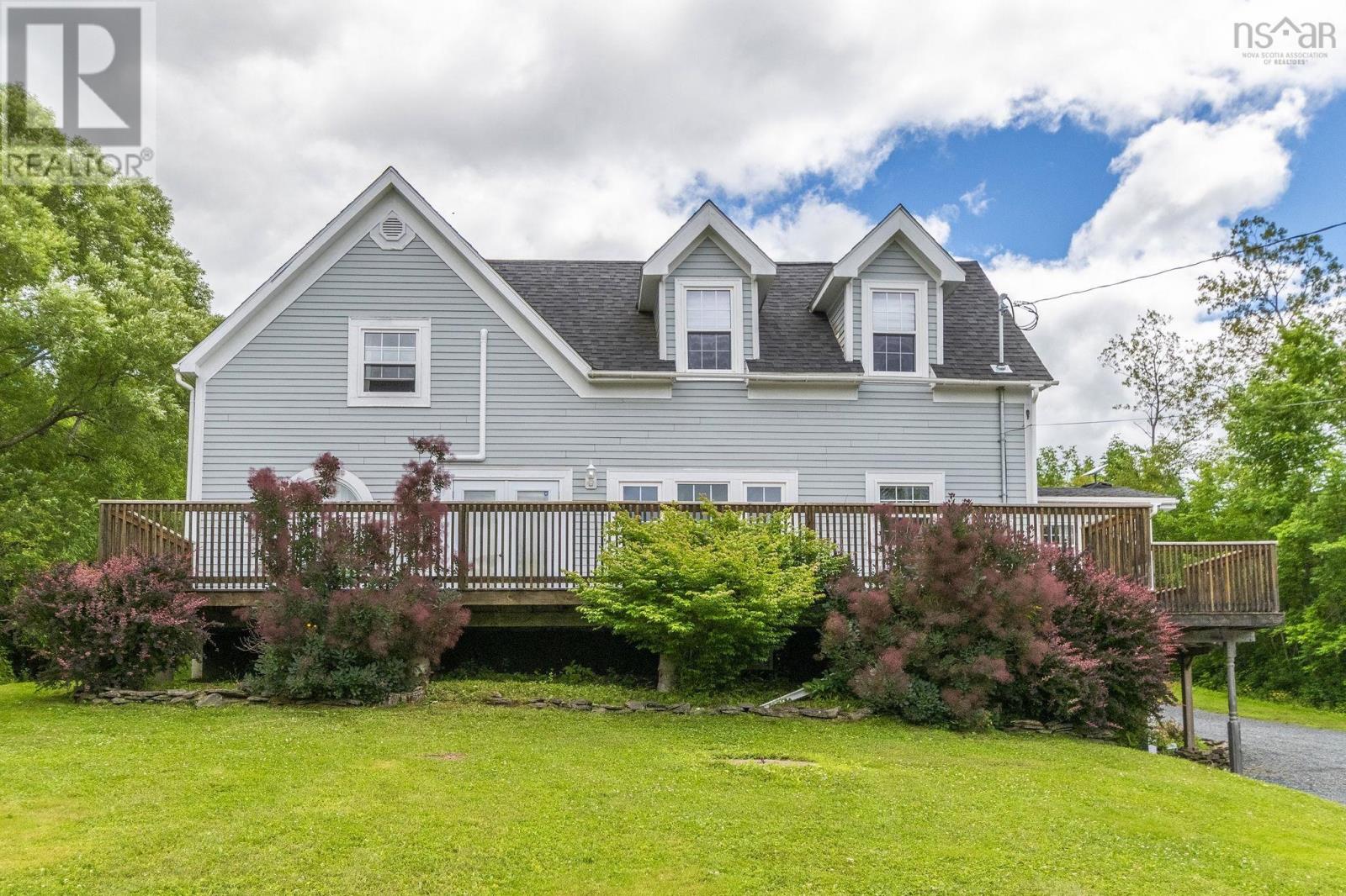 1006 Middle River Road Property Photo 1