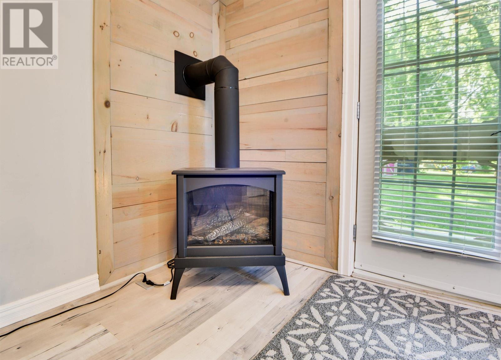 92 Albert Street Property Photo 7