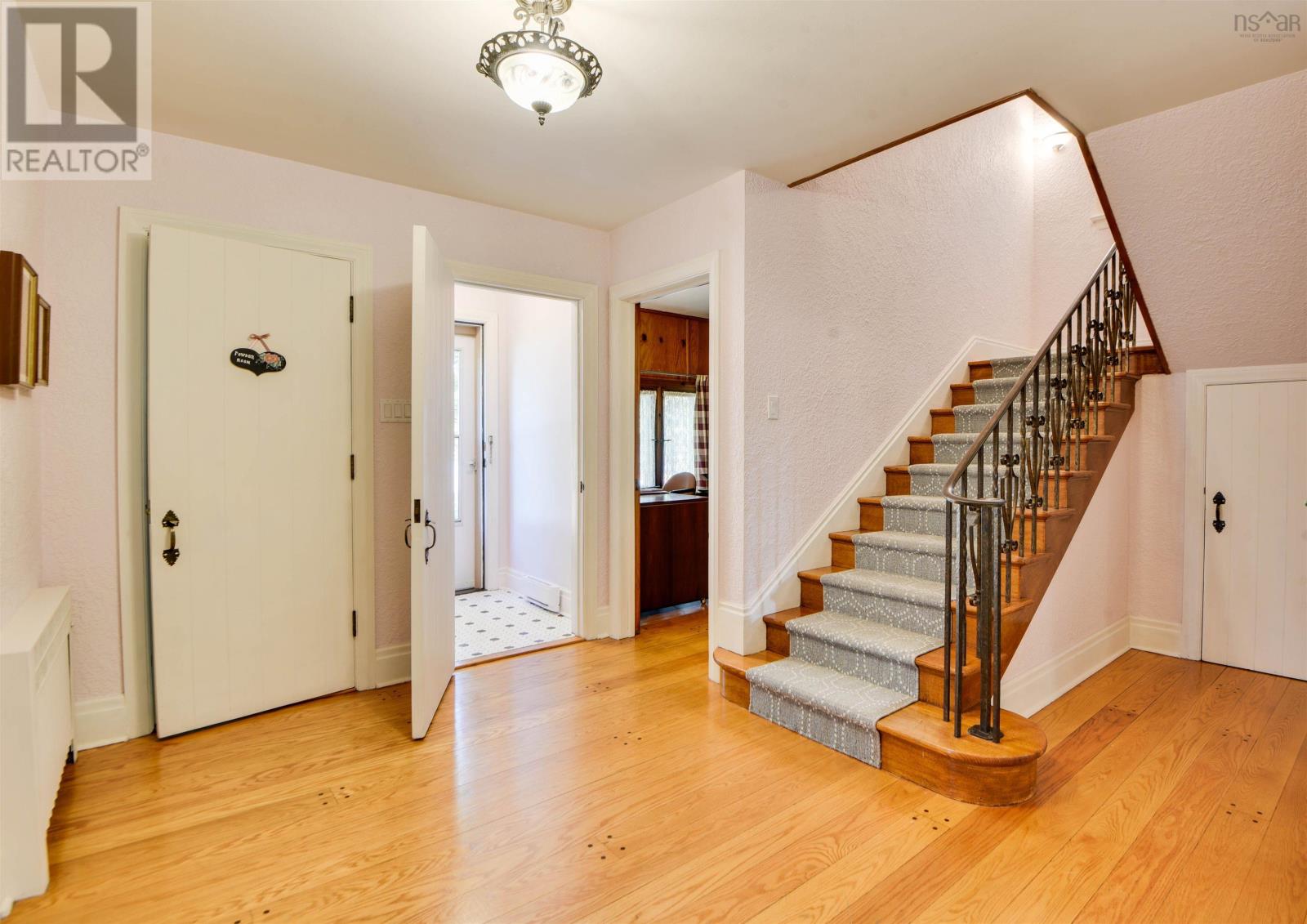 92 Albert Street Property Photo 17