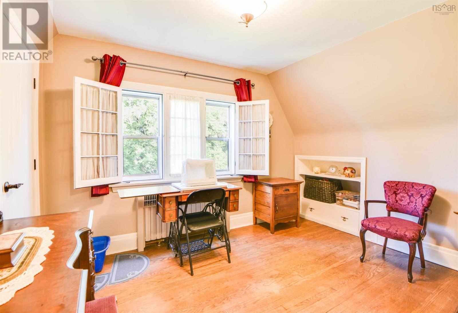 92 Albert Street Property Photo 23