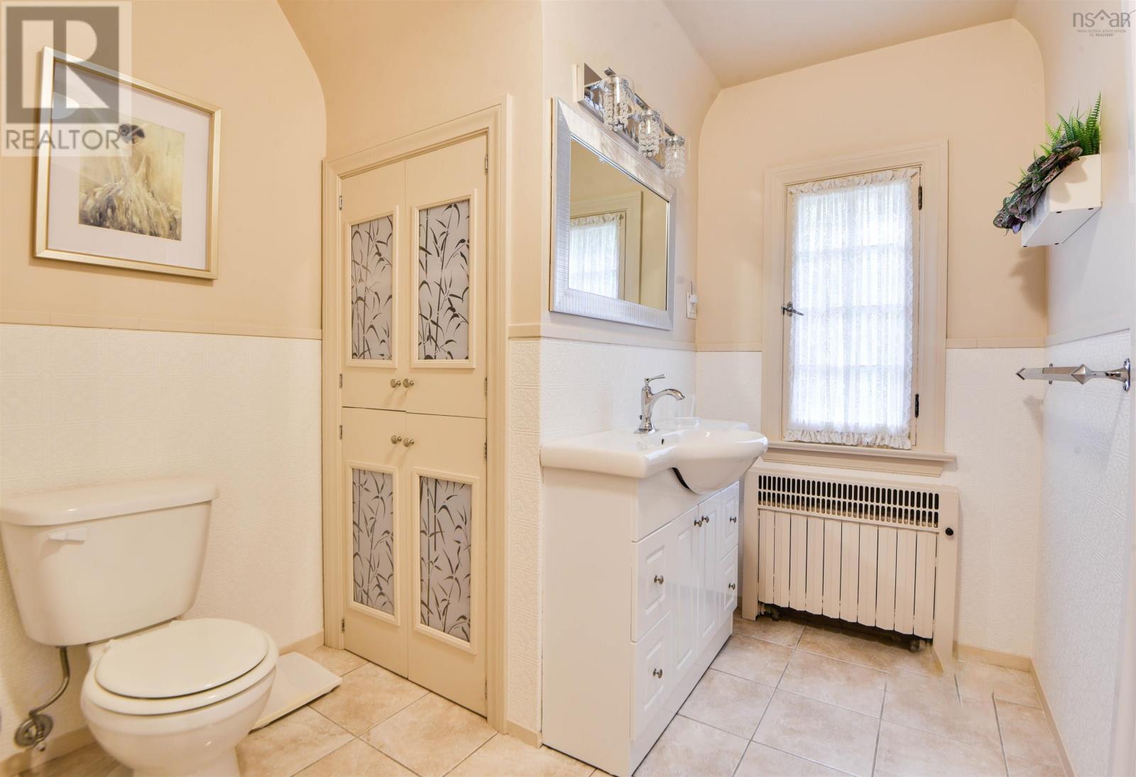 92 Albert Street Property Photo 28